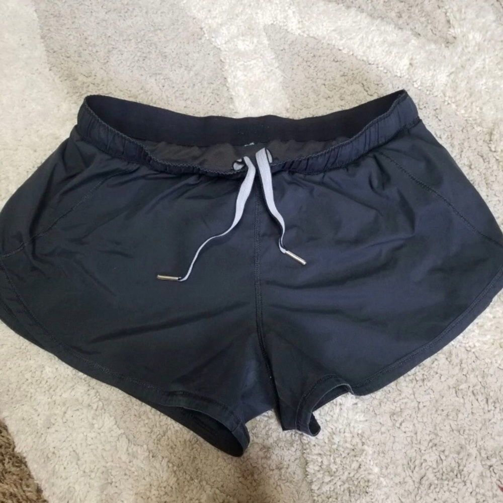 - Sold - Lululemon shorts size 6